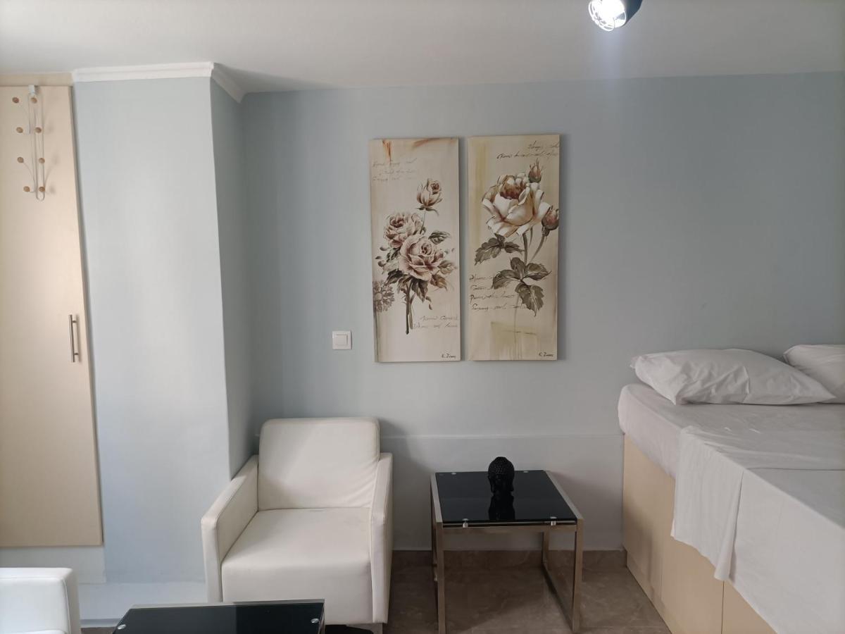 Apartamento Cozy Studio Atenas Exterior foto